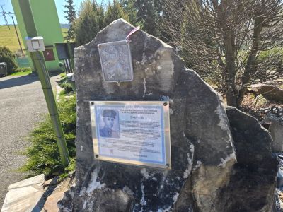 Dělostřelecká tvrz Hůrka