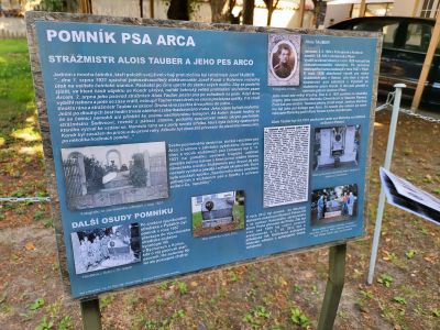 Kostel Nanebevzetí Panny Marie a sv. Karla Velikého