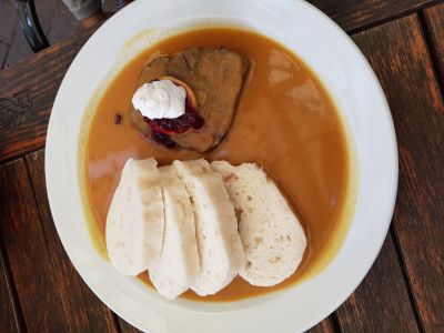 Restaurace U hejtmana Šarovce