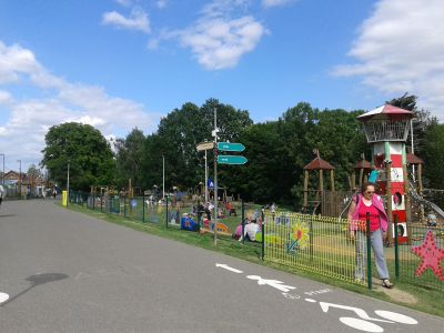 Dětské veřejné hřiště