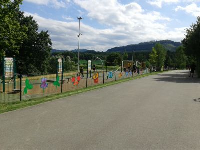 Dětské veřejné hřiště